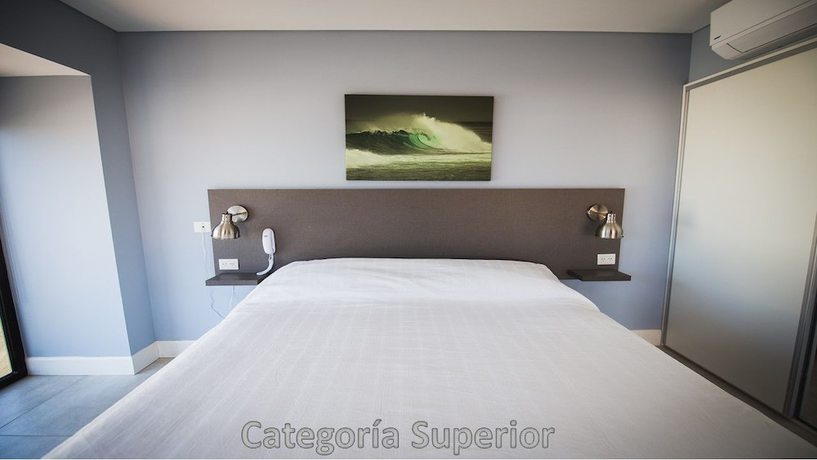 Imagen de la habitación del Hotel Aatrac. Foto 4