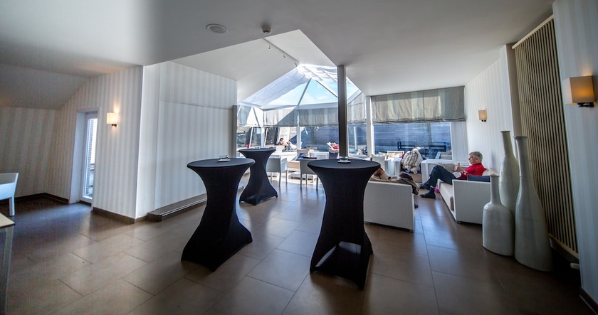 Imagen de los interiores del Hotel Aazaert By Wp Hotels. Foto 15