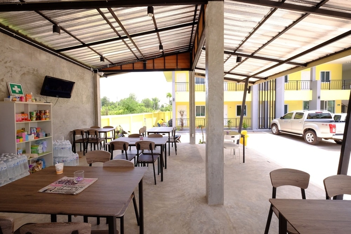 Imagen del bar/restaurante del Hotel Ab Boutique Resort. Foto 3