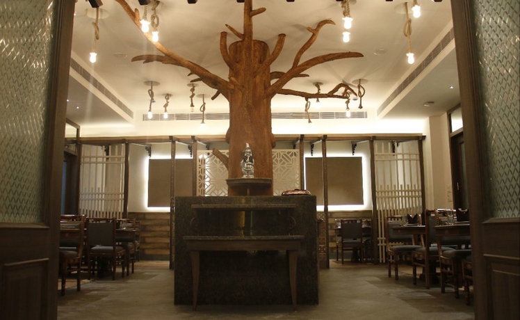 Imagen del bar/restaurante del Hotel Ab Clarks Inn Jalandhar. Foto 3
