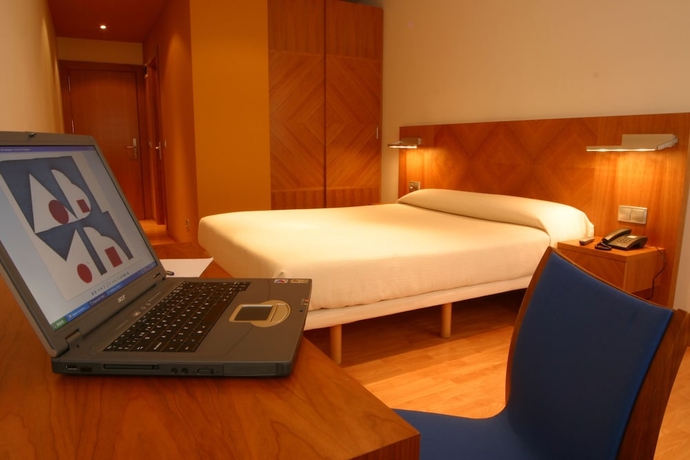 Imagen de la habitación del Hotel Ab Murias Blancas. Foto 9