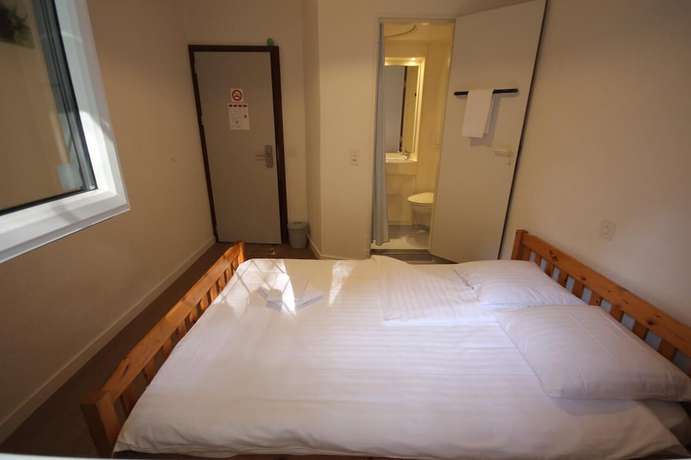 Imagen de la habitación del Hotel Abaca. Foto 7