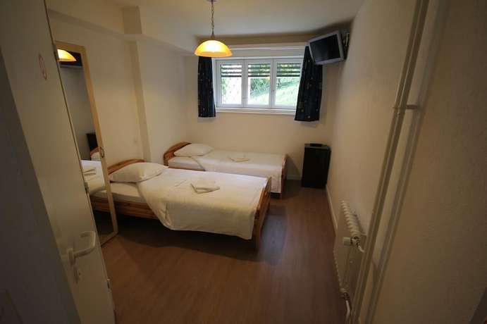 Imagen de la habitación del Hotel Abaca. Foto 14