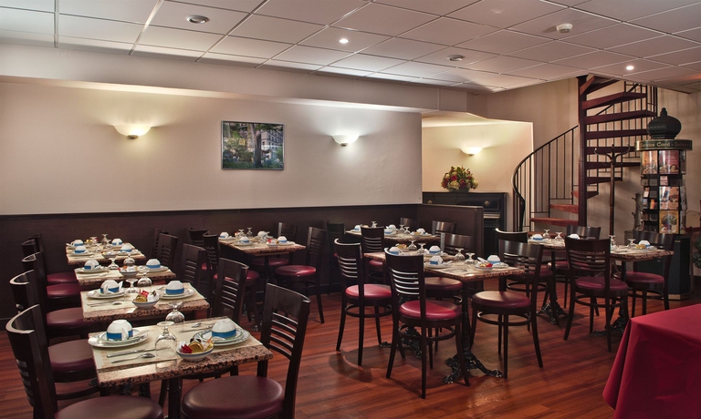 Imagen del bar/restaurante del Hotel Abaca Messidor by Happyculture. Foto 3