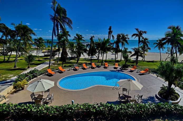 Imagen de la piscina del Hotel Abaco Beach Resort and Boat Harbour Marina. Foto 13