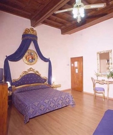 Imagen de la habitación del Hotel Abaco. Foto 12