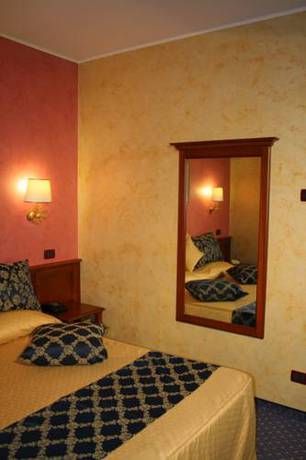 Imagen de la habitación del Hotel Abacus, Porto Mantovano. Foto 6