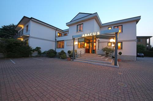 Imagen general del Hotel Abacus, Porto Mantovano. Foto 2