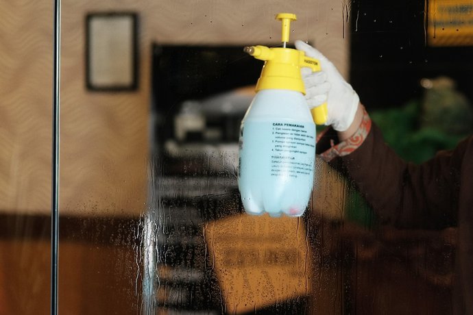 Imagen de los interiores del Hotel Abad Baru 1. Foto 17