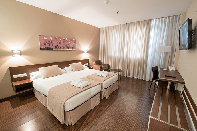 Imagen de la habitación del Hotel Abad San Antonio. Foto 13