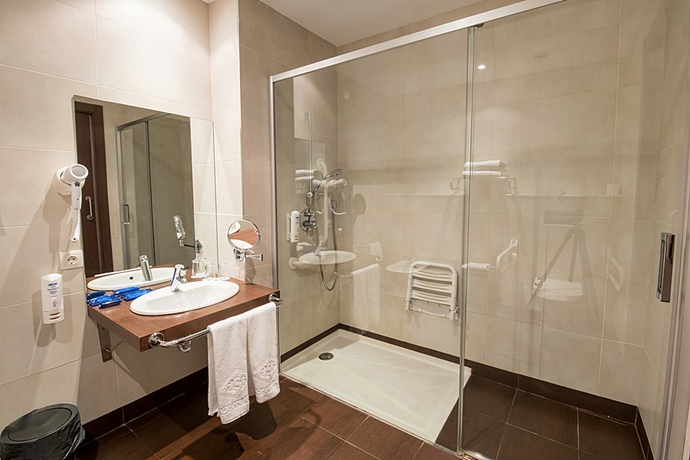 Imagen de la habitación del Hotel Abad San Antonio. Foto 14