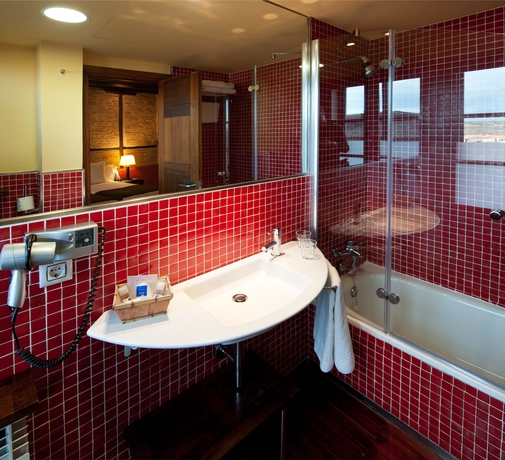 Imagen de la habitación del Hotel Abad Toledo. Foto 4