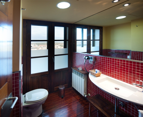 Imagen de la habitación del Hotel Abad Toledo. Foto 13