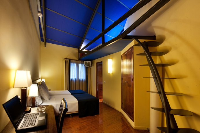 Imagen de la habitación del Hotel Abad Toledo. Foto 14