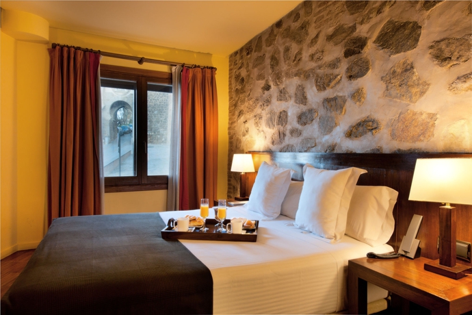 Imagen de la habitación del Hotel Abad Toledo. Foto 15