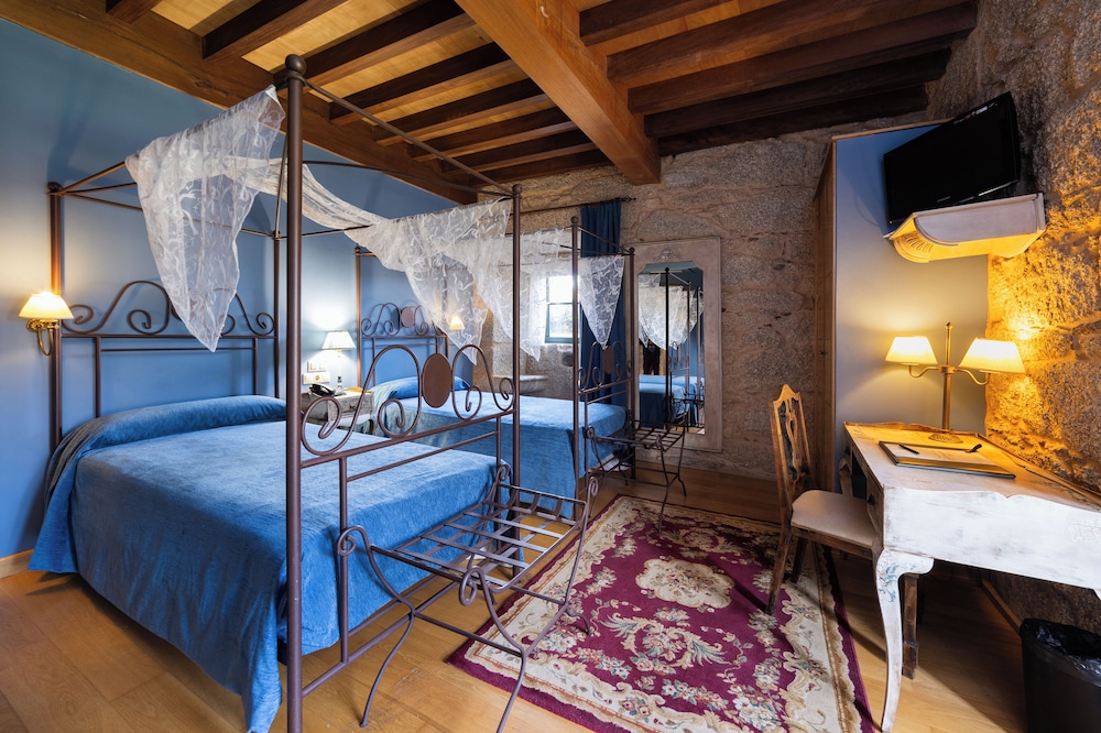 Imagen de la habitación del Hotel Abadía Caldaria. Foto 3