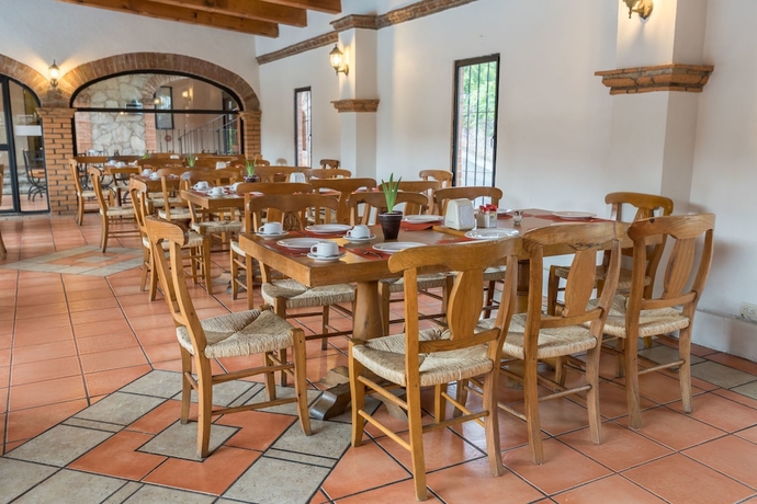 Imagen del bar/restaurante del Hotel Abadía Plaza. Foto 2