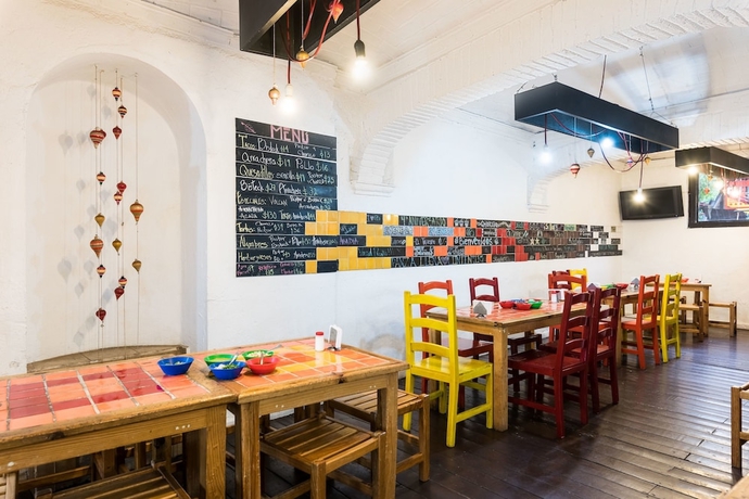 Imagen del bar/restaurante del Hotel Abadía Plaza. Foto 4