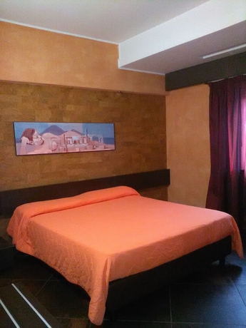 Imagen de la habitación del Hotel Abalon Pompei Resort. Foto 6