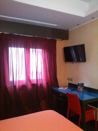 Imagen de la habitación del Hotel Abalon Pompei Resort. Foto 7