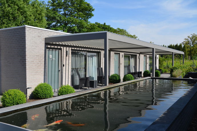 Imagen de los exteriores del Hotel Abalona. Foto 10