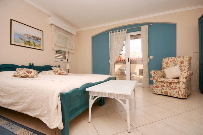Imagen de la habitación del Hotel Abalone. Foto 6