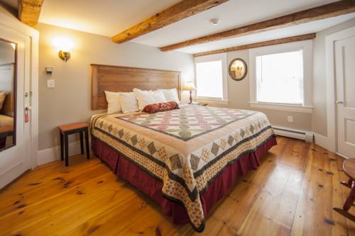 Imagen de la habitación del Hotel Abalonia Inn. Foto 7