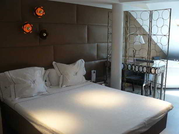 Imagen de la habitación del Hotel Abal&uacute; Collection Suites Gran Via. Foto 4