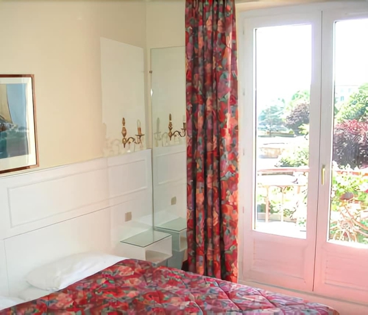 Imagen de la habitación del Hotel Abalys. Foto 4