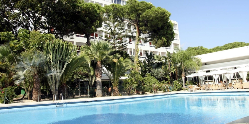 Imagen general del Hotel Abamar, SANTA MARGHERITA DI PULA. Foto 4