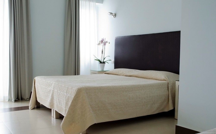 Imagen de la habitación del Hotel Abamar, SANTA MARGHERITA DI PULA. Foto 13