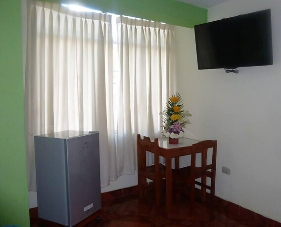 Imagen de la habitación del Hotel Abancay. Foto 13
