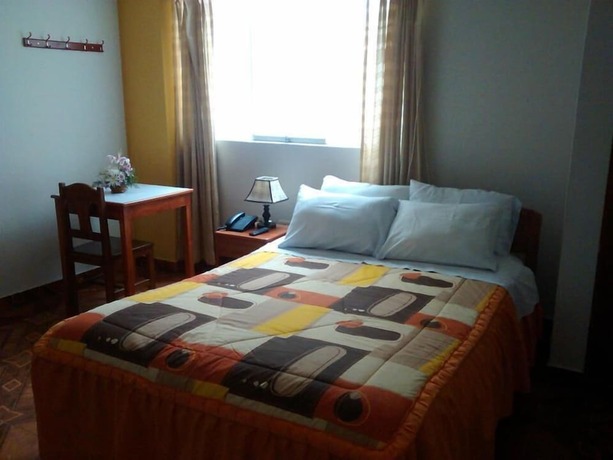 Imagen de la habitación del Hotel Abancay. Foto 17