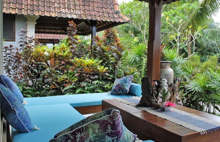 Imagen de la habitación del Hotel Abangan Bungalow. Foto 7