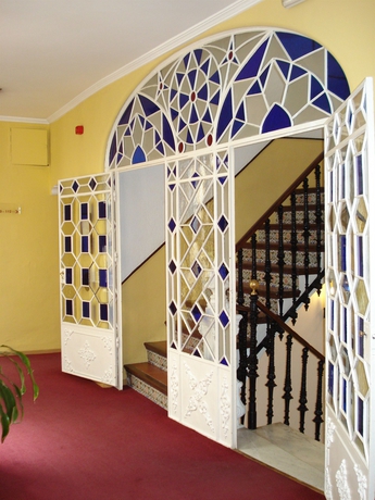 Imagen de los interiores del Hotel Abanico. Foto 6