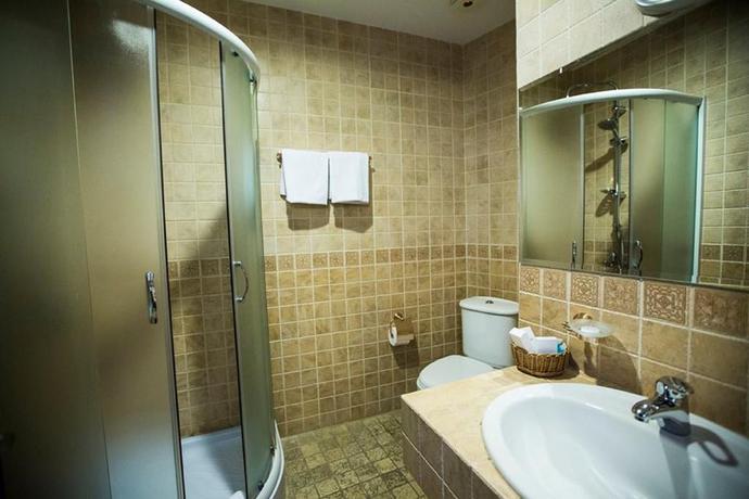 Imagen de la habitación del Hotel Abanotubani. Foto 2