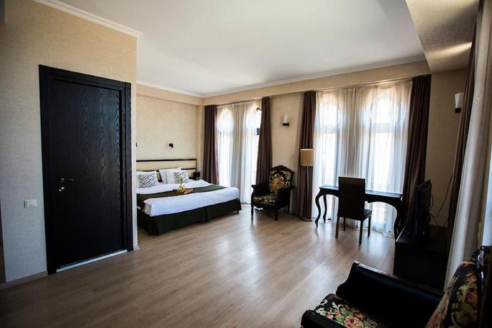 Imagen de la habitación del Hotel Abanotubani. Foto 4