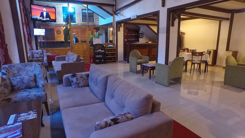 Imagen de los interiores del Hotel Abant Kartal Yuvasi, Bolu. Foto 19