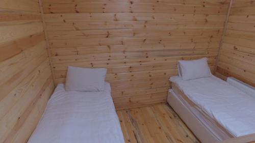 Imagen de la habitación del Hotel Abant Kartal Yuvasi, Derece&ouml;ren. Foto 6