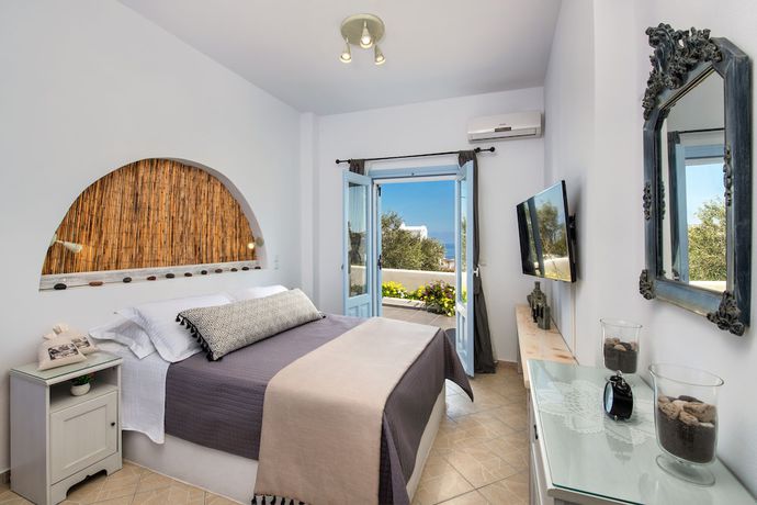 Imagen de la habitación del Hotel Abasa Suites. Foto 8