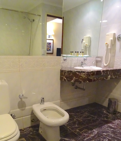 Imagen de la habitación del Hotel Abasto. Foto 15