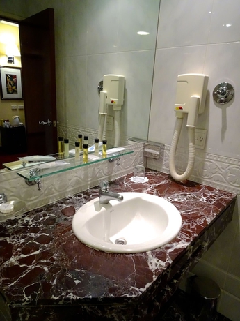 Imagen de la habitación del Hotel Abasto. Foto 17