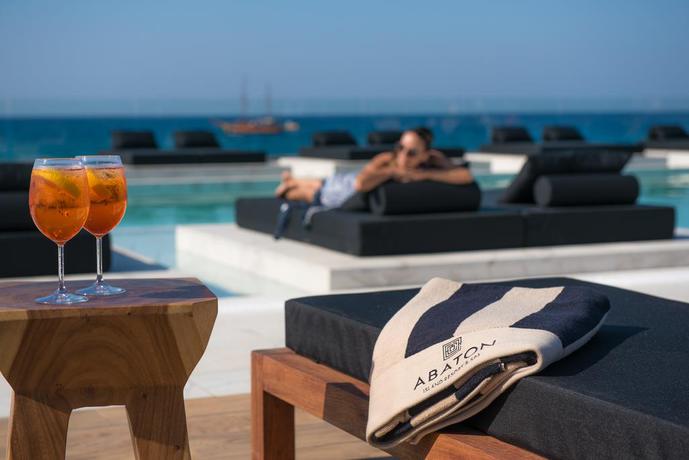 Imagen general del Hotel Abaton Island Resort and Spa. Foto 4