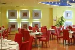 Imagen del bar/restaurante del Hotel Abba Atocha. Foto 2