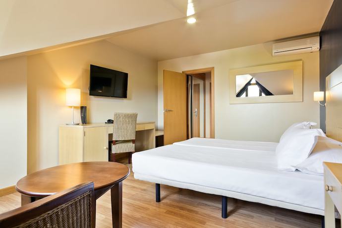 Imagen de la habitación del Hotel Abba Comillas, Comillas. Foto 13