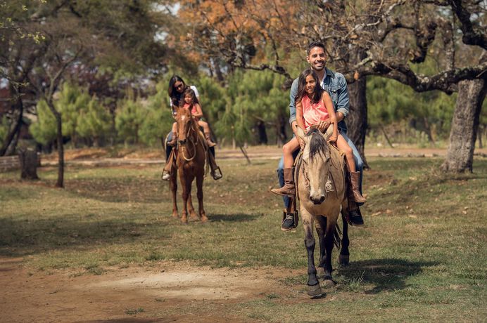 Imagen de los interiores del Hotel Abba Eco Adventure. Foto 10