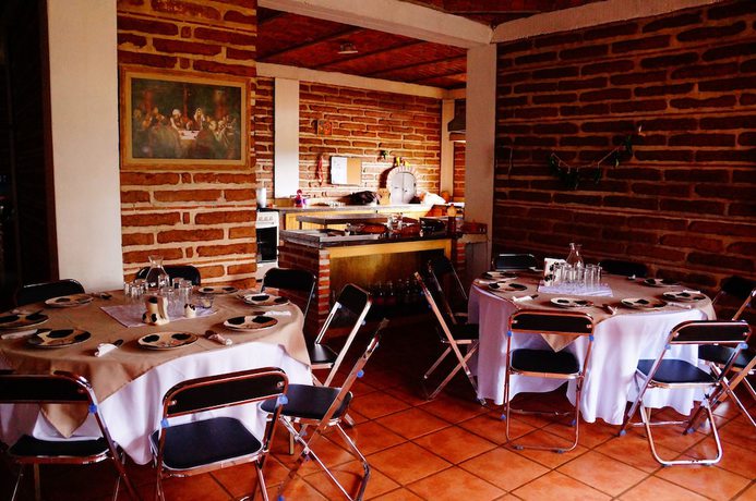 Imagen del bar/restaurante del Hotel Abba Eco Adventure. Foto 6