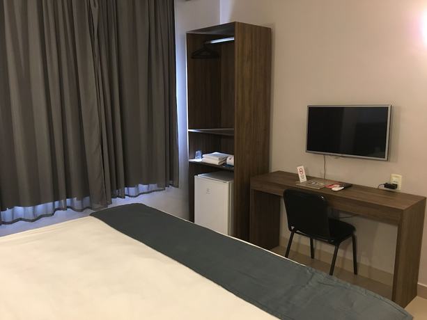 Imagen de la habitación del Hotel Abba Goiana. Foto 15