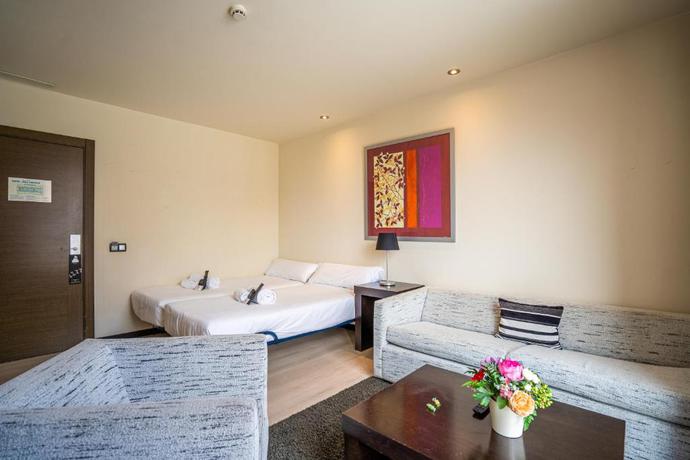 Imagen de la habitación del Hotel Abba Huesca. Foto 9