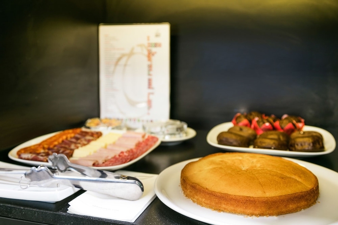 Imagen del bar/restaurante del Hotel Abba Jazz. Foto 4